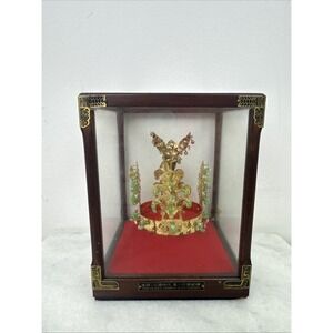 Korean Gold Plated Crown Three Period kingdoms Glass Box